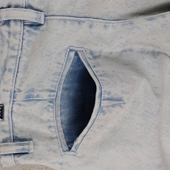 𝅺UNION Bay Sportswear Vintage Blue Light Stone Wash High Rise Jean Shorts - Picture 12 of 15